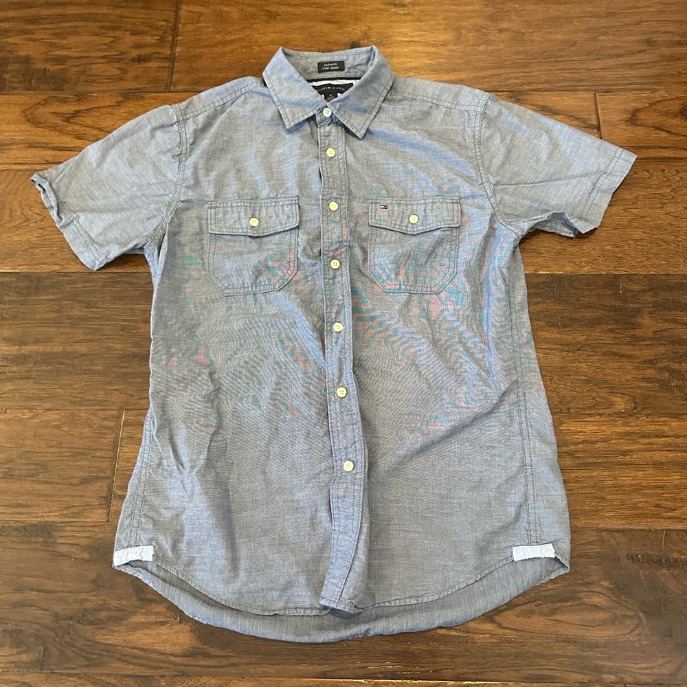 Tommy Hilfiger button up